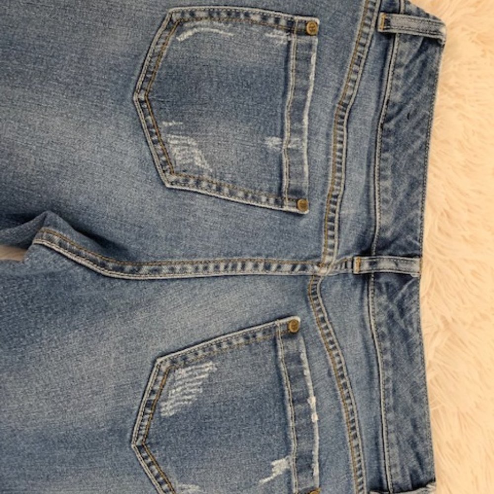 Outback Red Destructed Jeans - Picture 8 of 10